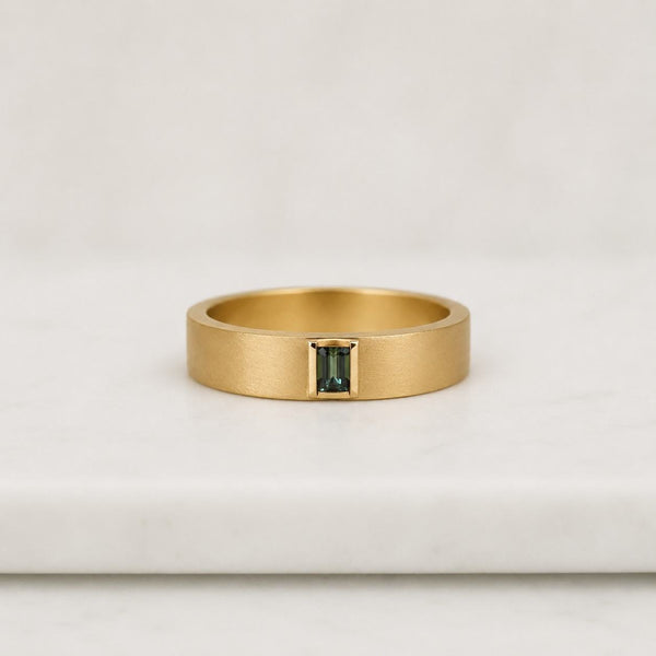 Moon Ring Baguette Cut Peridot Wedding Band Gold Star Ring Birthstone Ring