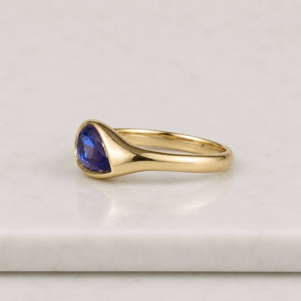 Natural Blue Sapphire Marquise Shape in 18k Solid gold Ring Pear Solitaire Ring Bezel Setting Minimalist Ring