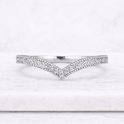 Unique Filigree Wedding Band, Vintage Style Yellow gold Chevron Ring, Milgrain Set Band For Women, Promise Ring, Anniversary Gift For Wife
