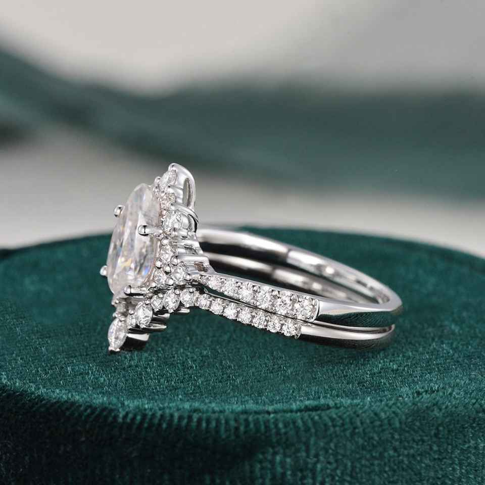 Oval And Round Cut Pave Setting Diamond Ring