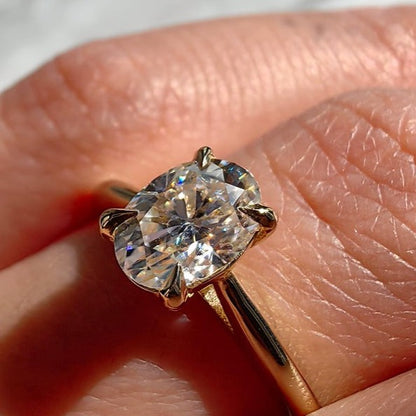 Oval Cut Diamond Ring Oval Cut Engagement Ring Oval Moissanite Solitaire Ring