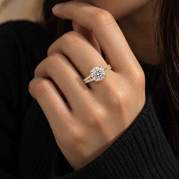 Oval Cut Diamond Ring in yellow gold , Gold Bezel Ring, Unique Diamond Engagement Ring , Minimalist Ring, Bold Modern Ring, Gift for Her.
