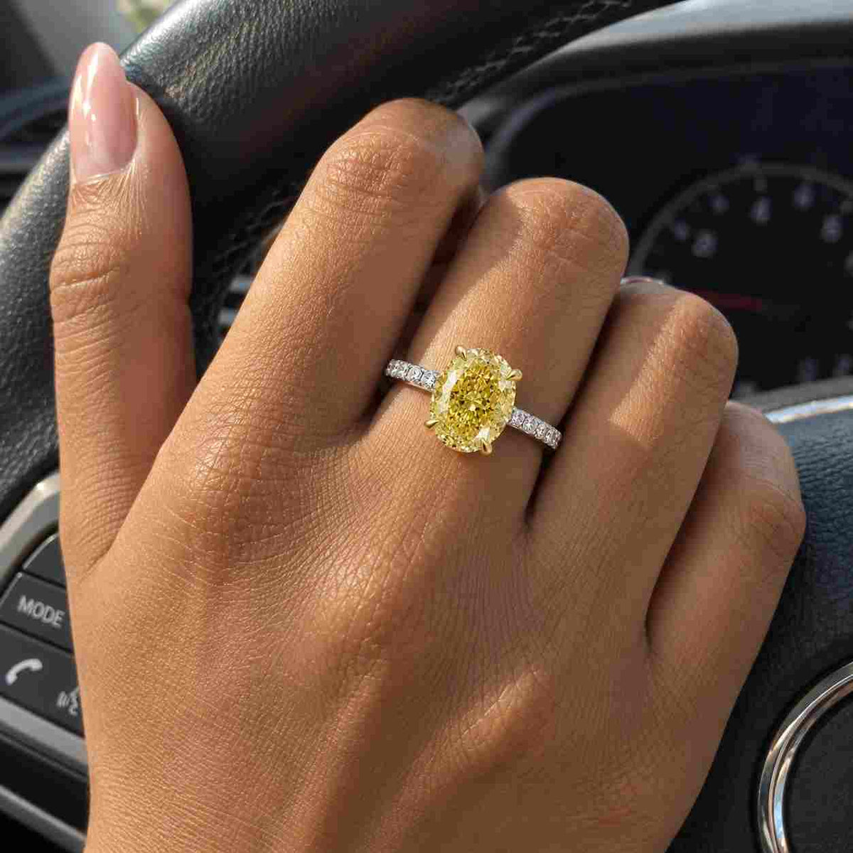 Oval Cut Lab Grown Diamond Engagement Ring, Five Stone Diamond Ring, Graduated Oval,Round Side Stones, Yellow Gold Bridal Ring for Her