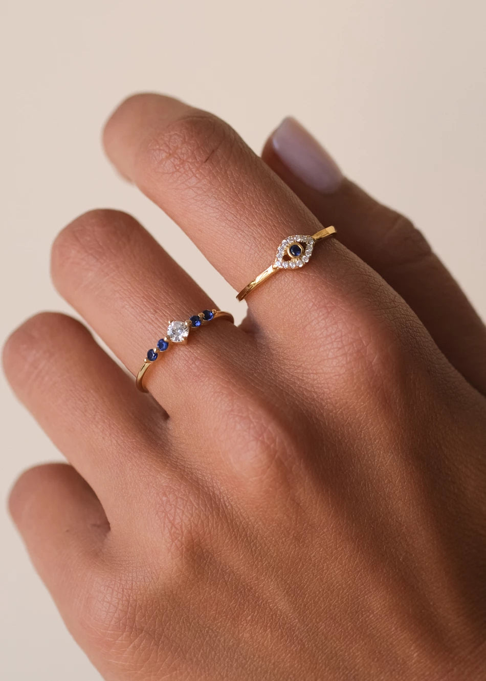 Oval Cut Moissanite Engagement Ring