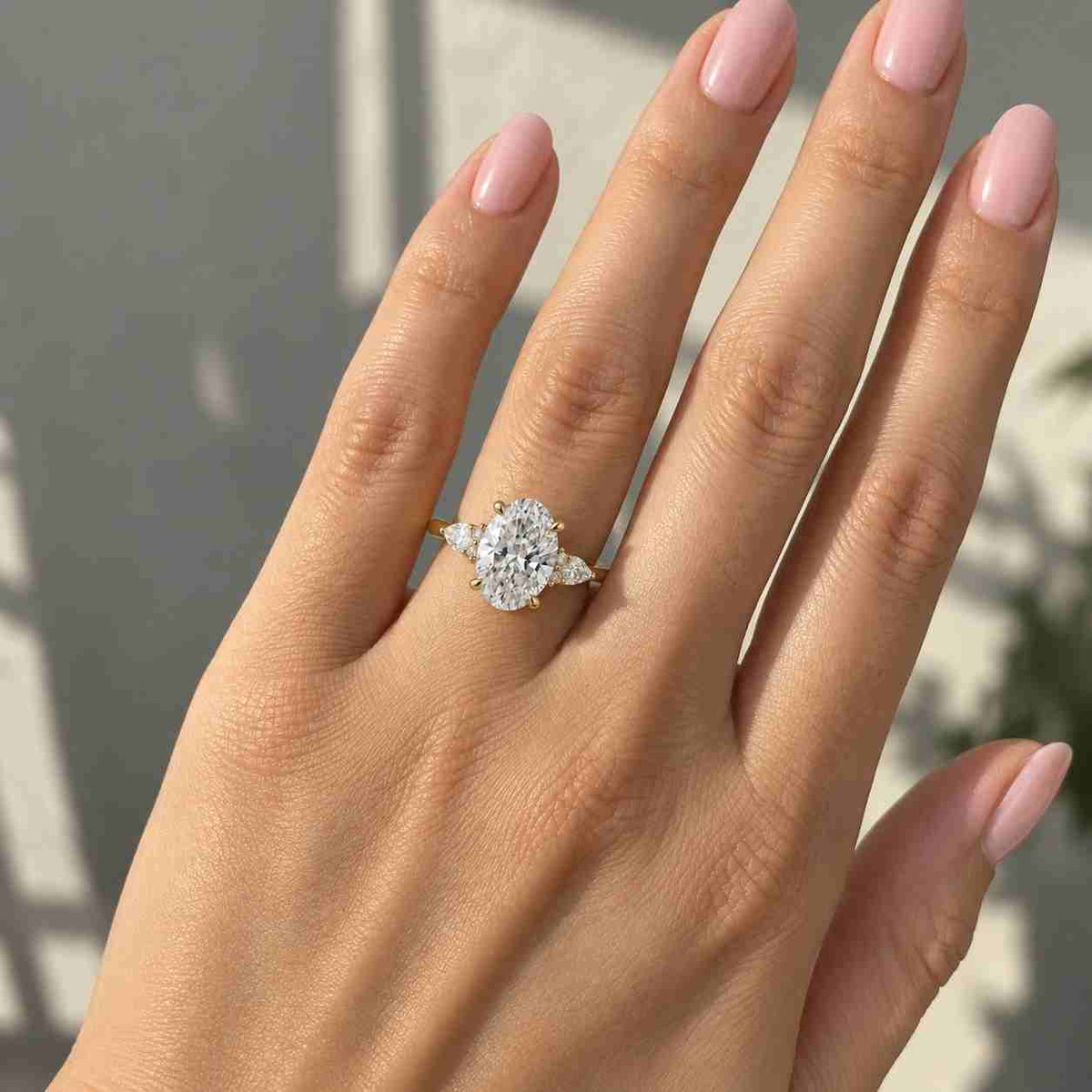 Oval Diamond Three Stone Engagement Ring Gold Trilogy Lab Grown Diamond Wedding Ring Anniversary Gift Round Diamond Proposal Ring for Women
