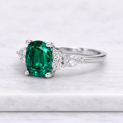 Oval Lab Grown Diamond Engagement Ring Solitaire Wedding Ring 1st Anniversary Ring Gift Simple Oval Diamond Ring for Proposal Oval Brilliant
