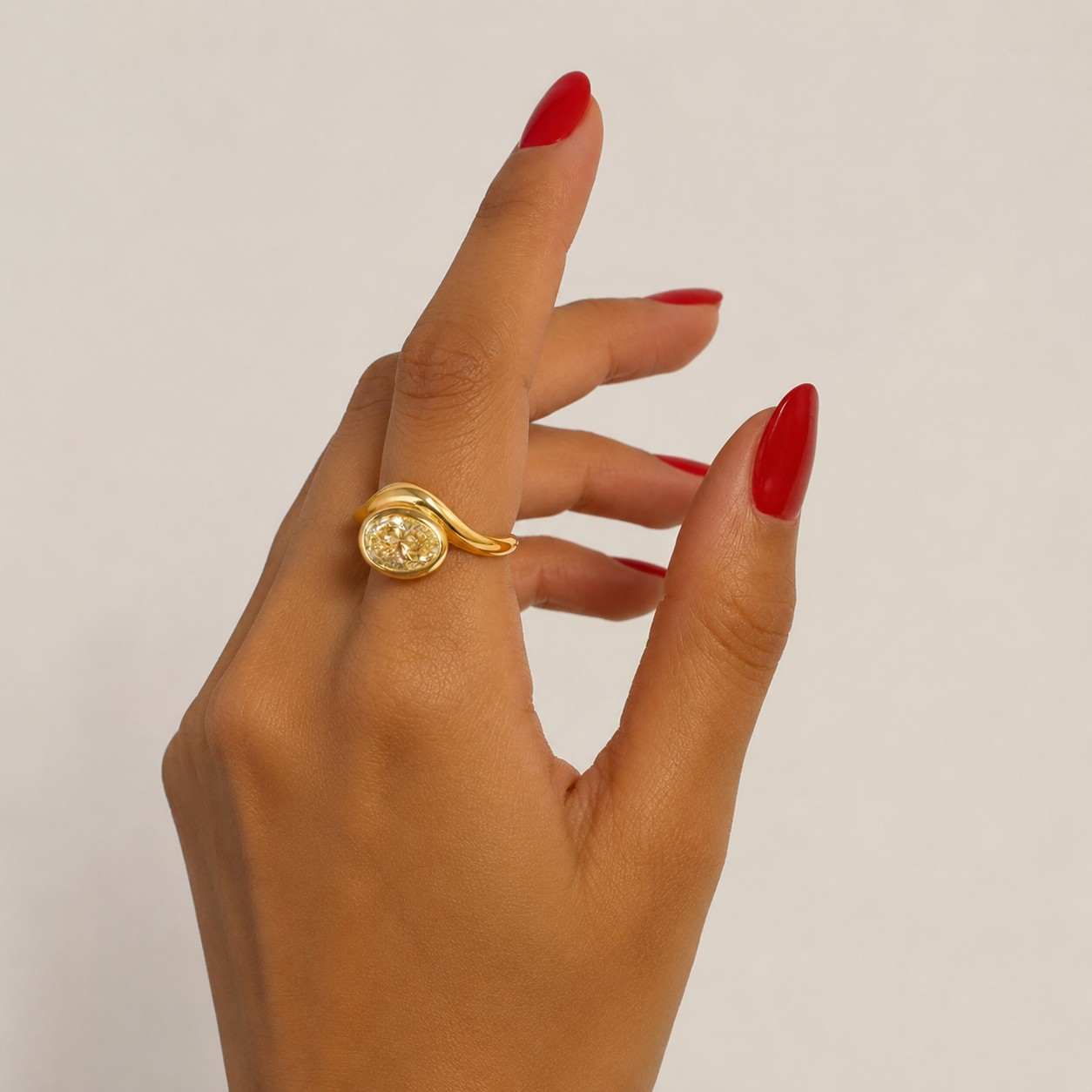 oval lab grown yellow diamond engagement ring – 2.00 ct fancy yellow solitaire (14k gold)
