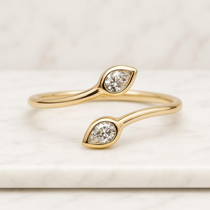 Pear Toi et Moi Lab Diamond Ring Unique Two-Stone IGI Certified Pear Cut Toi Et Moi Ring Lab-Grown Diamond or Moissanite Engagement Ring