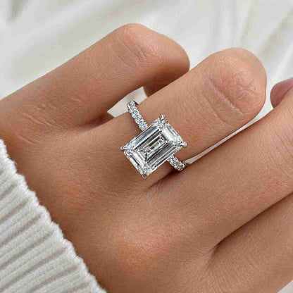 Pear Cut E, VVS2 IGI Certified Lab Diamond Ring Six Prong Engagement Ring for Her 