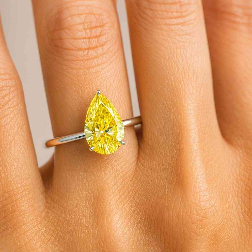 Pear Cut Eco Friendly Diamond Solitaire Engagement Ring Claw Prong Set Lab Grown Diamond Anniversary Ring CVD Diamond Ring