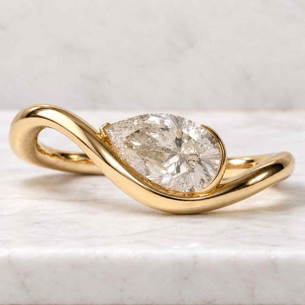 2.00Ct Pear Cut Lab Grown Diamond or Moissanite Engagement Ring, Marquise-Round Accent 14K-Solid-Gold Ring
