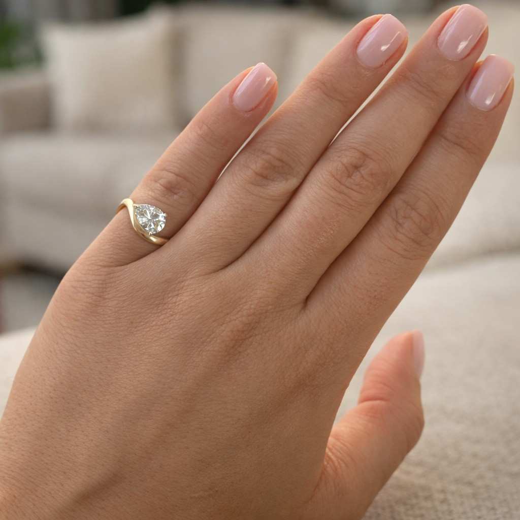 pear wavy band ring, pear pinky ring