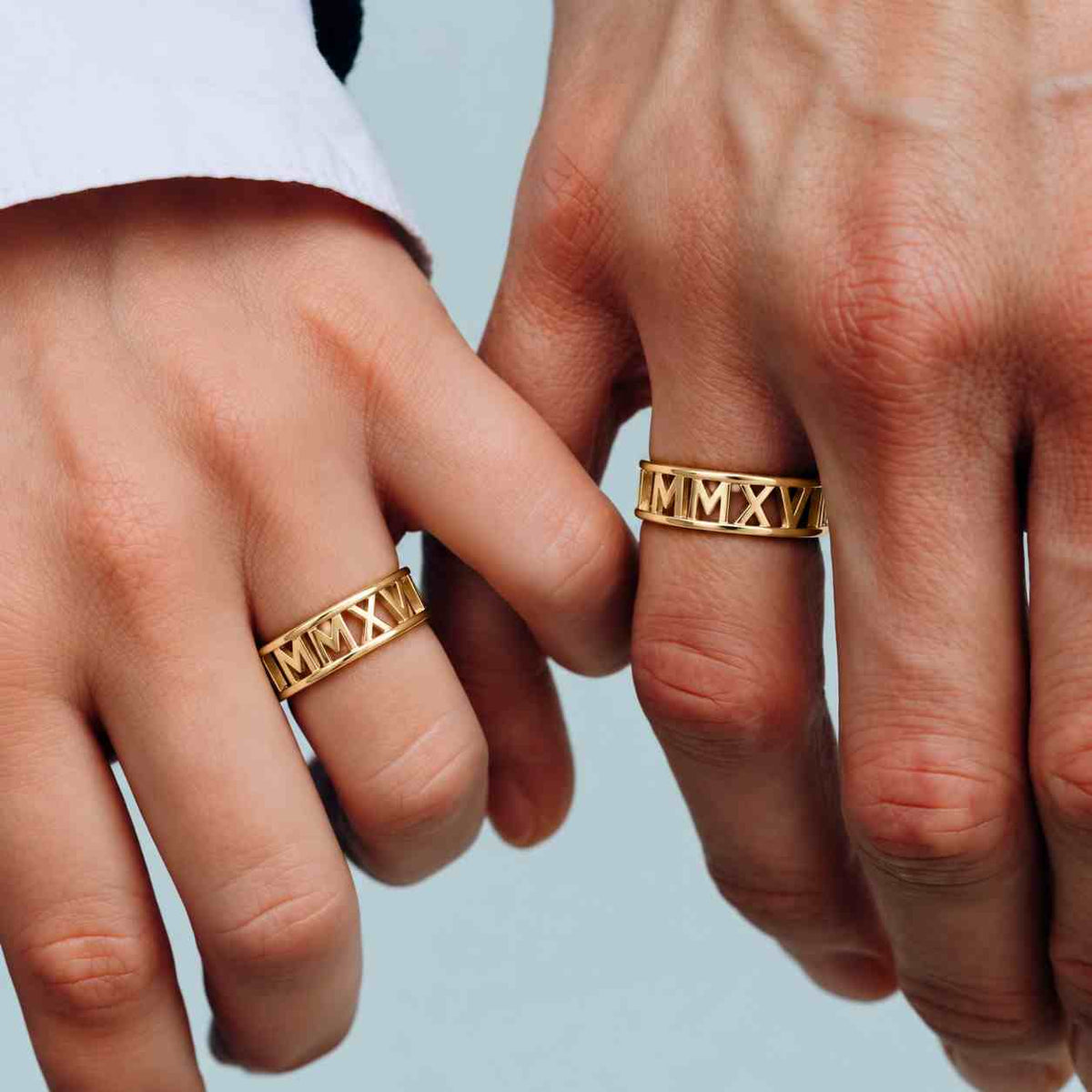 personalized 18k gold vermeil roman numeral ring, custom date ring
