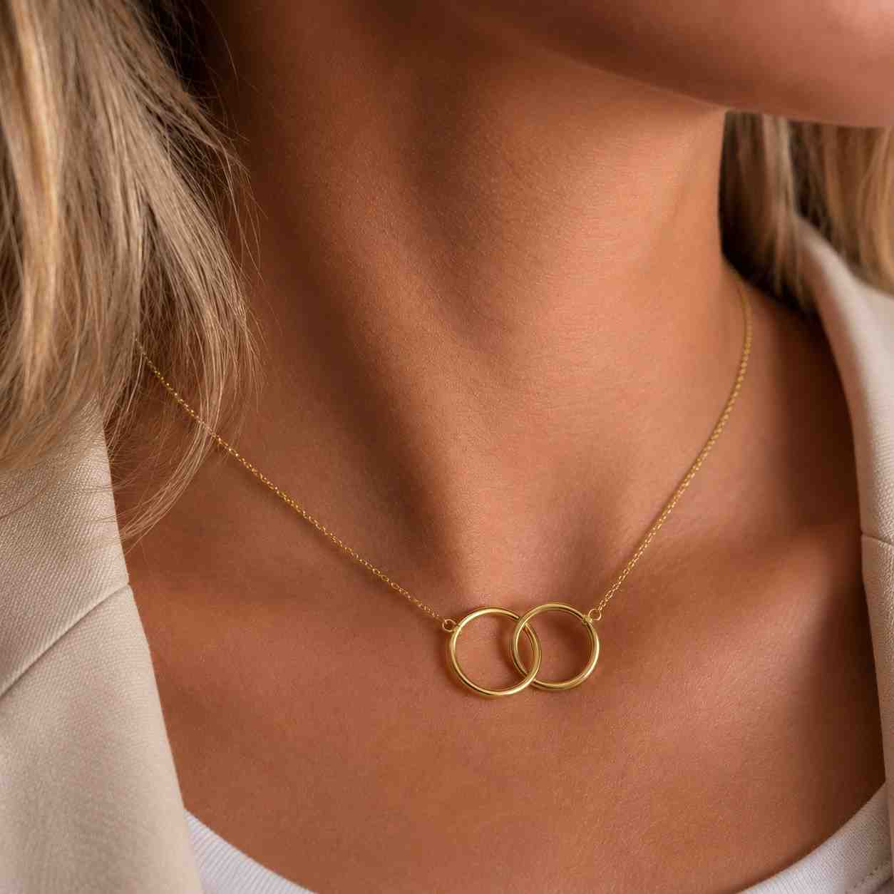 personalized interlocking circle necklace: custom name sterling silver, gold or rose gold