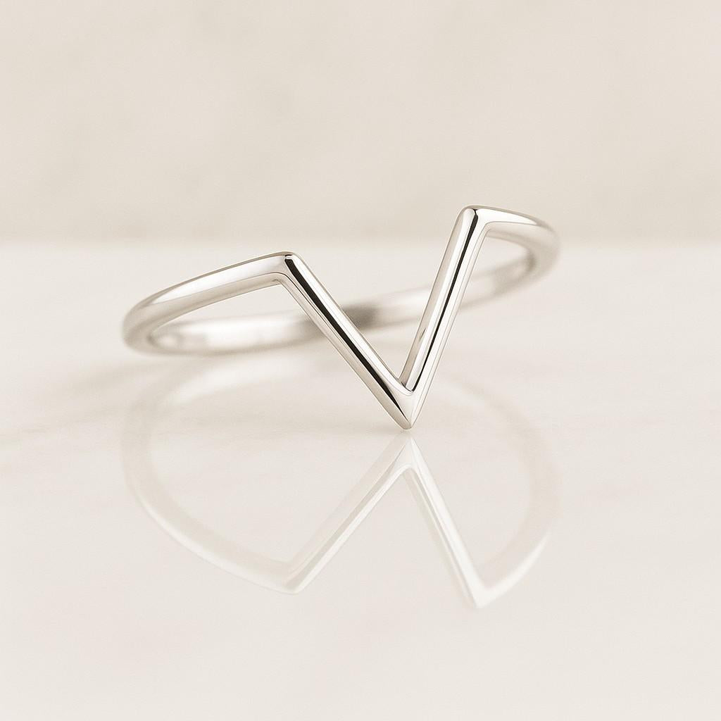 Plain Curved Wedding band Simple Anniversary Promise band V shaped band for Women