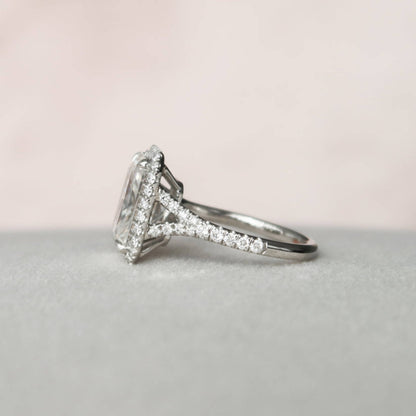 Radiant Cut Moissanite Engagement Ring