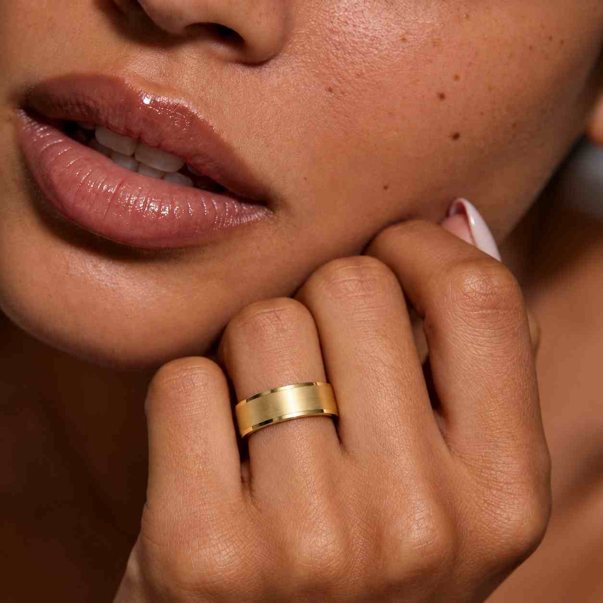 Raised Brush Center Polished Edges Ring, Classic Gold Wedding Band 6MM, Mens Comfort Fit Wedding Band, 10k, 14k, 18k Genuine Gold Men’s Band
