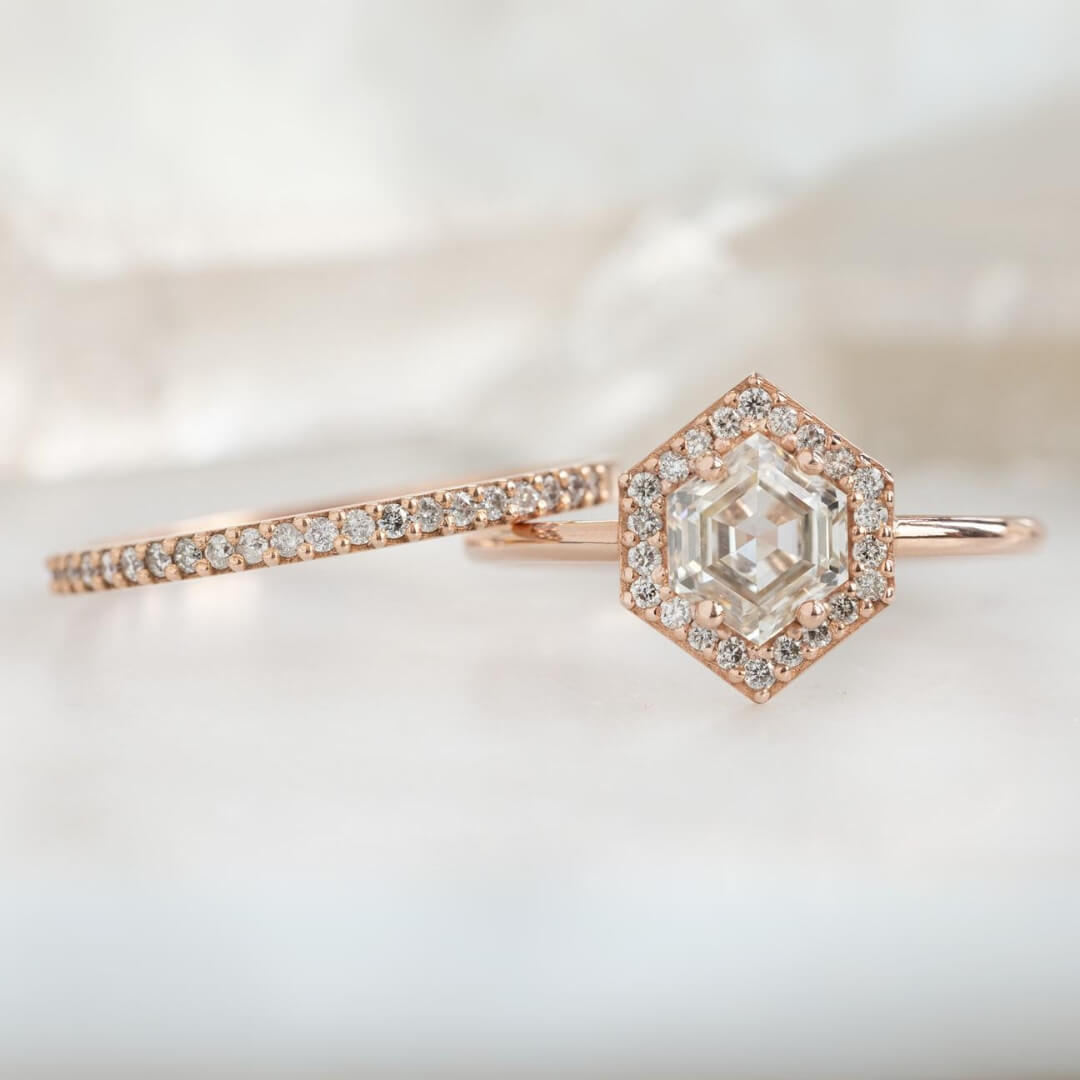 Raw Diamond Hexagon Triangle Diamond, Salt and Pepper, Unique Engagement Ring, Rose Cut Geometric Diamond Ring