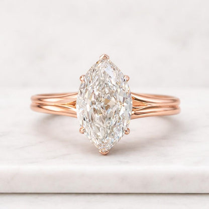 Marquise diamond ring 