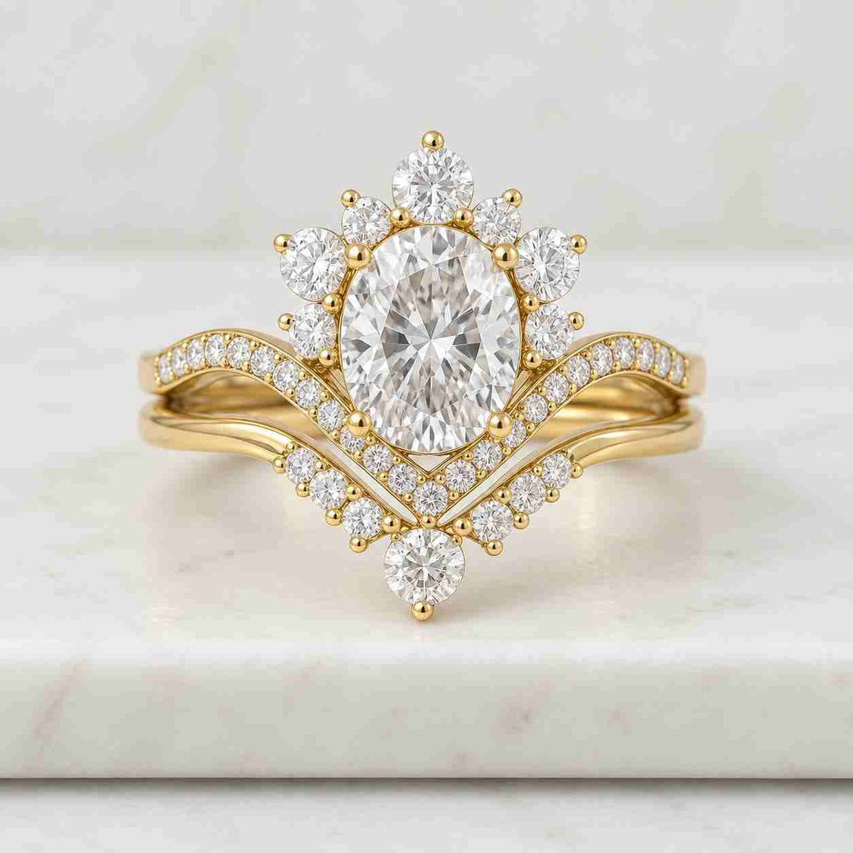 Round Brilliant Cut Lab Diamond Engagement Ring in 14k/18k Gold, Toi et Moi ring Engagement Ring, Aquamarine Pear