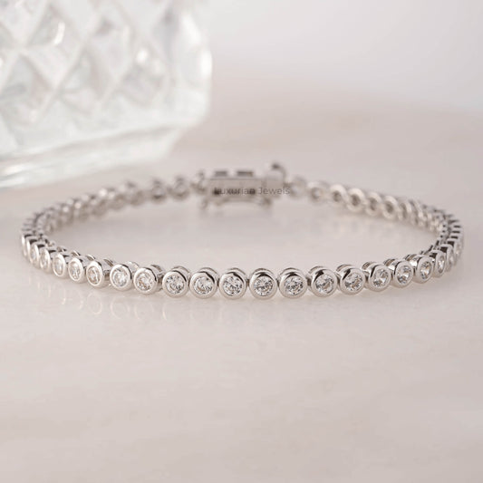 Round Cut Diamond Bezel Set Eternity Wedding Bracelet