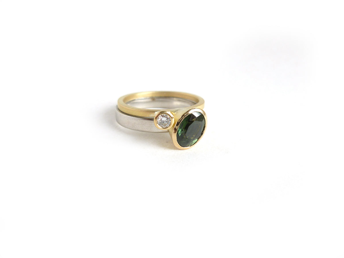Round_Cut_Diamond_Ring_