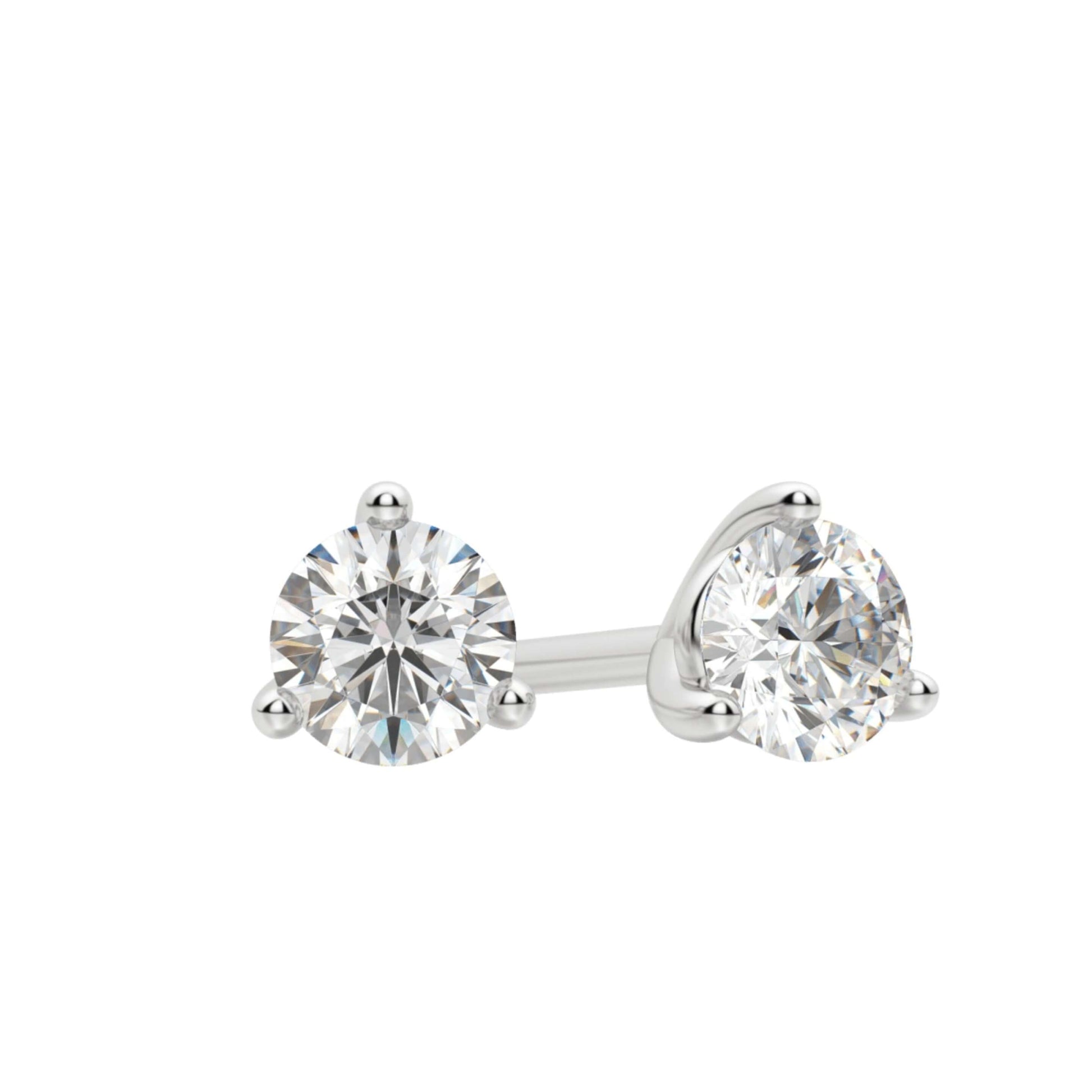 Round Cut Diamond Stud Earring For Sister