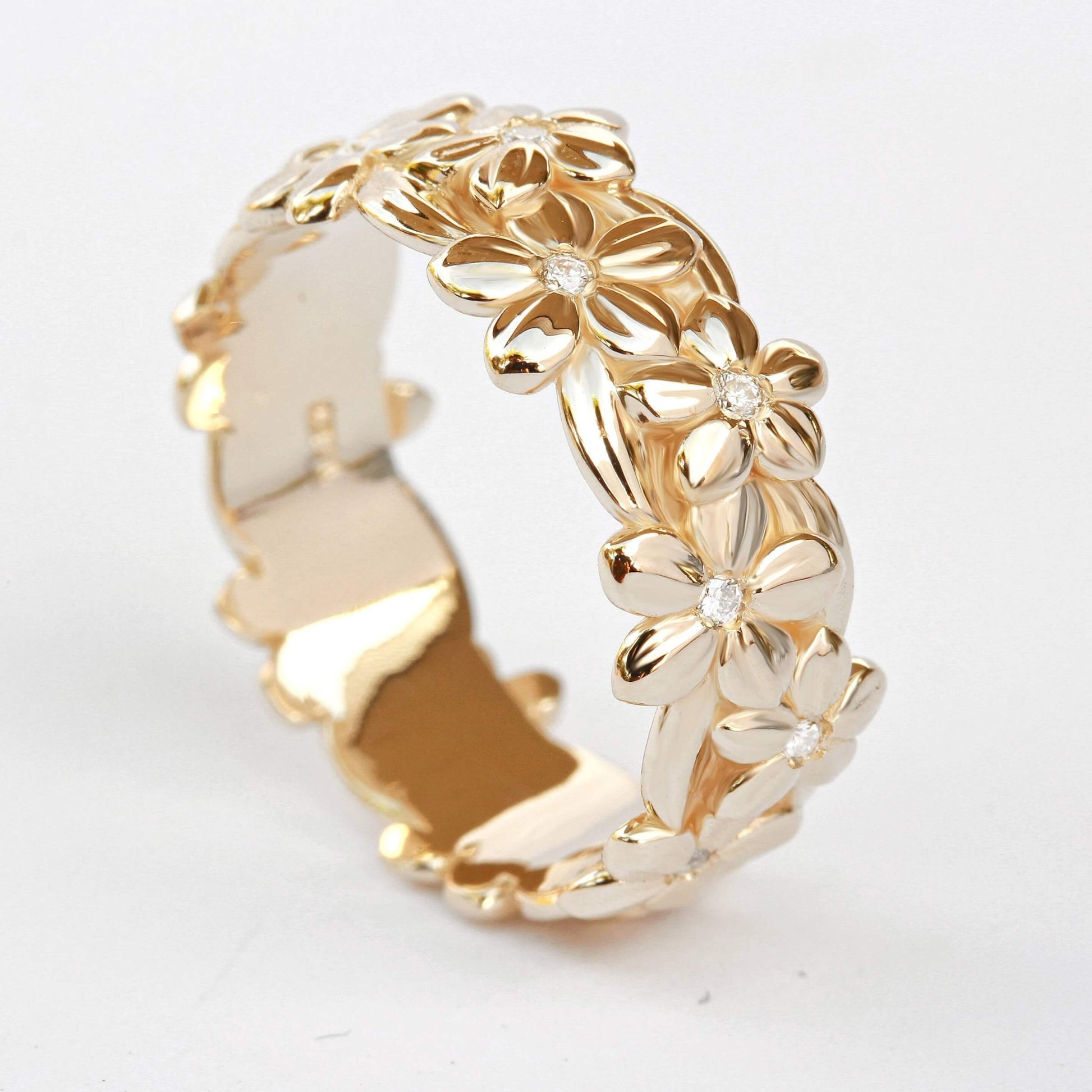 Round Cut Floral  Statement Bands