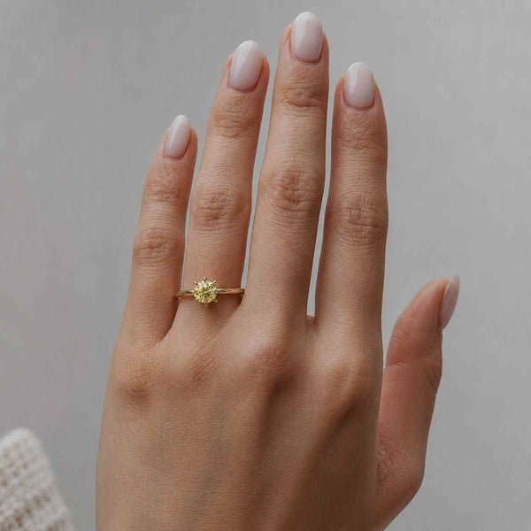 1 Carat Round Cut IGI Certified E, VVS2 Lab Grown Diamond Solitaire Ring Engagement Ring, yellow Gold Gold Promise Ring Gift for her
