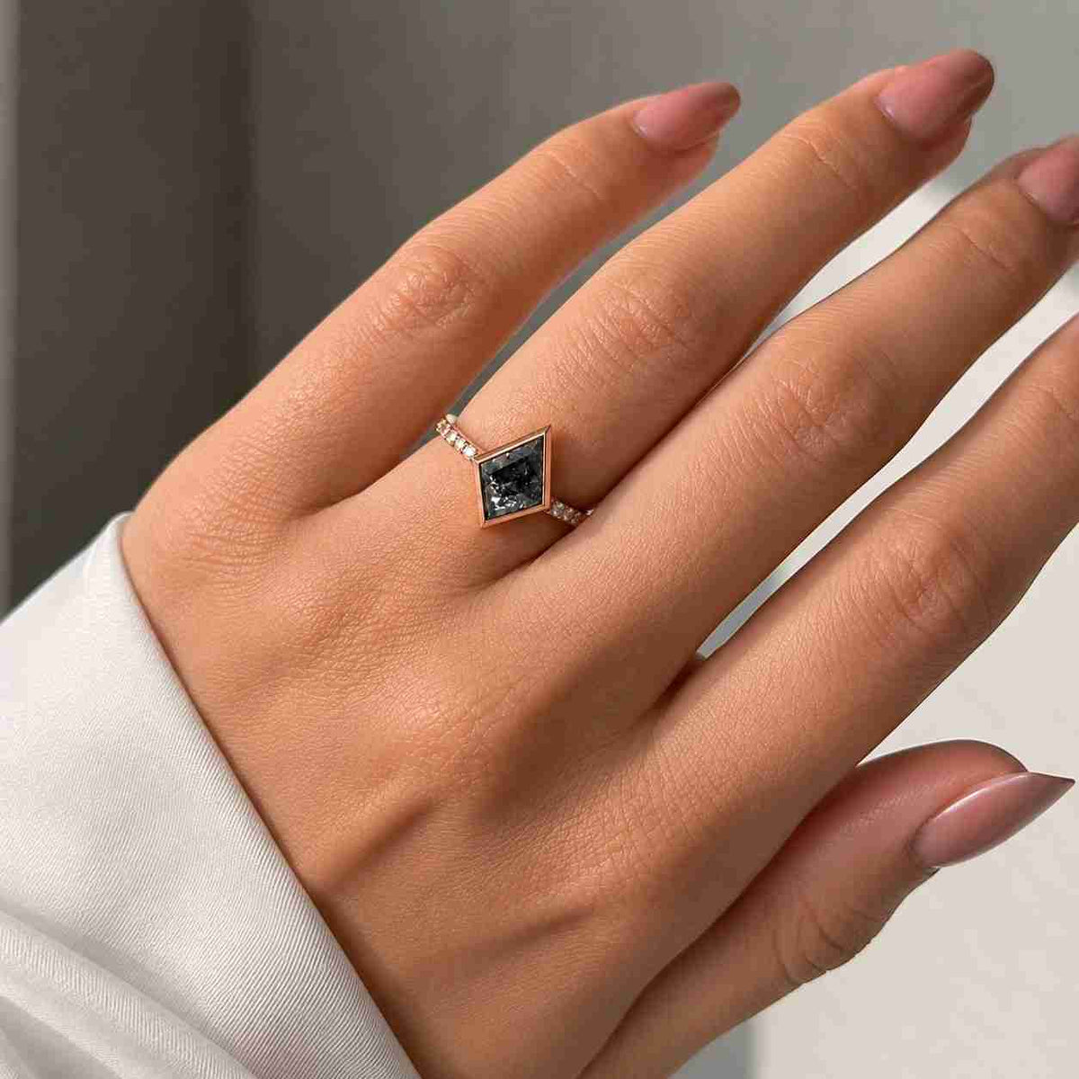 round diamond wedding ring for her minimalist anniversary ring proposal ring 