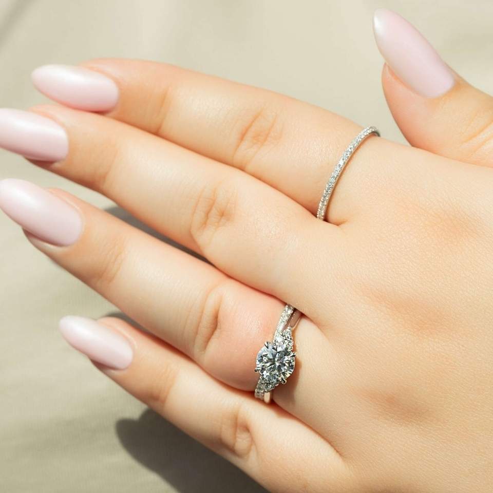 Round Pave Setting Diamond Ring