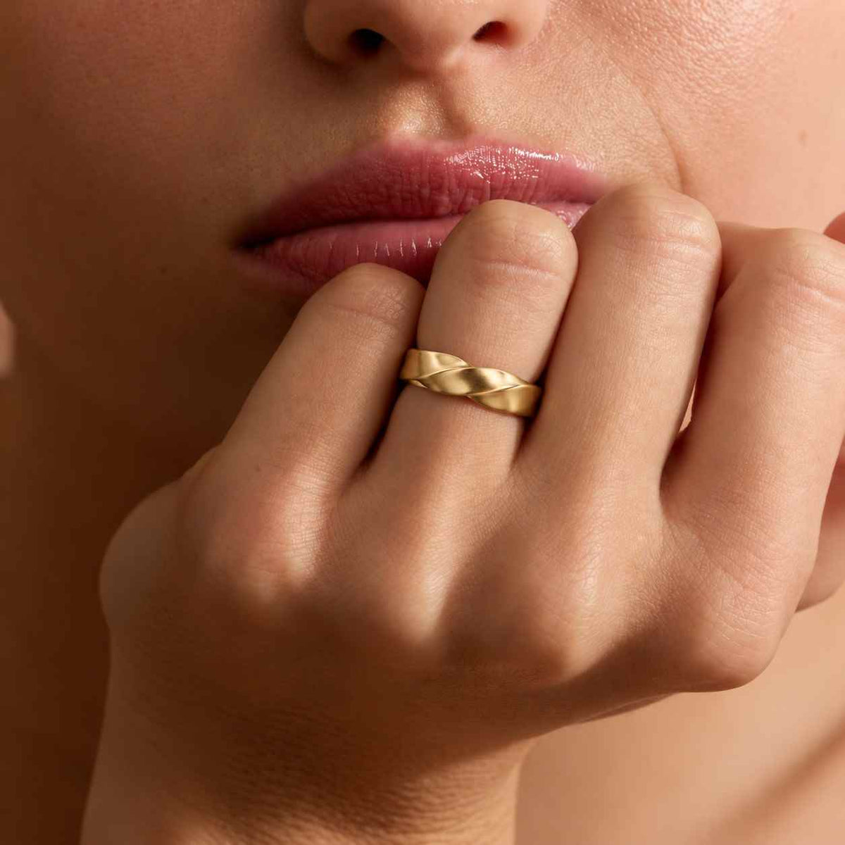 Sandblasted 14K Gold Mobius Ring - Modern Wedding Band
