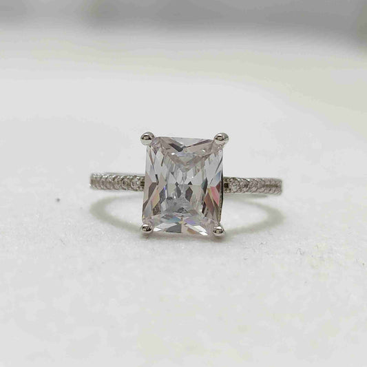 Simple Pave Setting Band