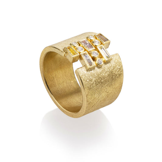 Solid_Gold_Wedding_Ring_Women_And_Man
