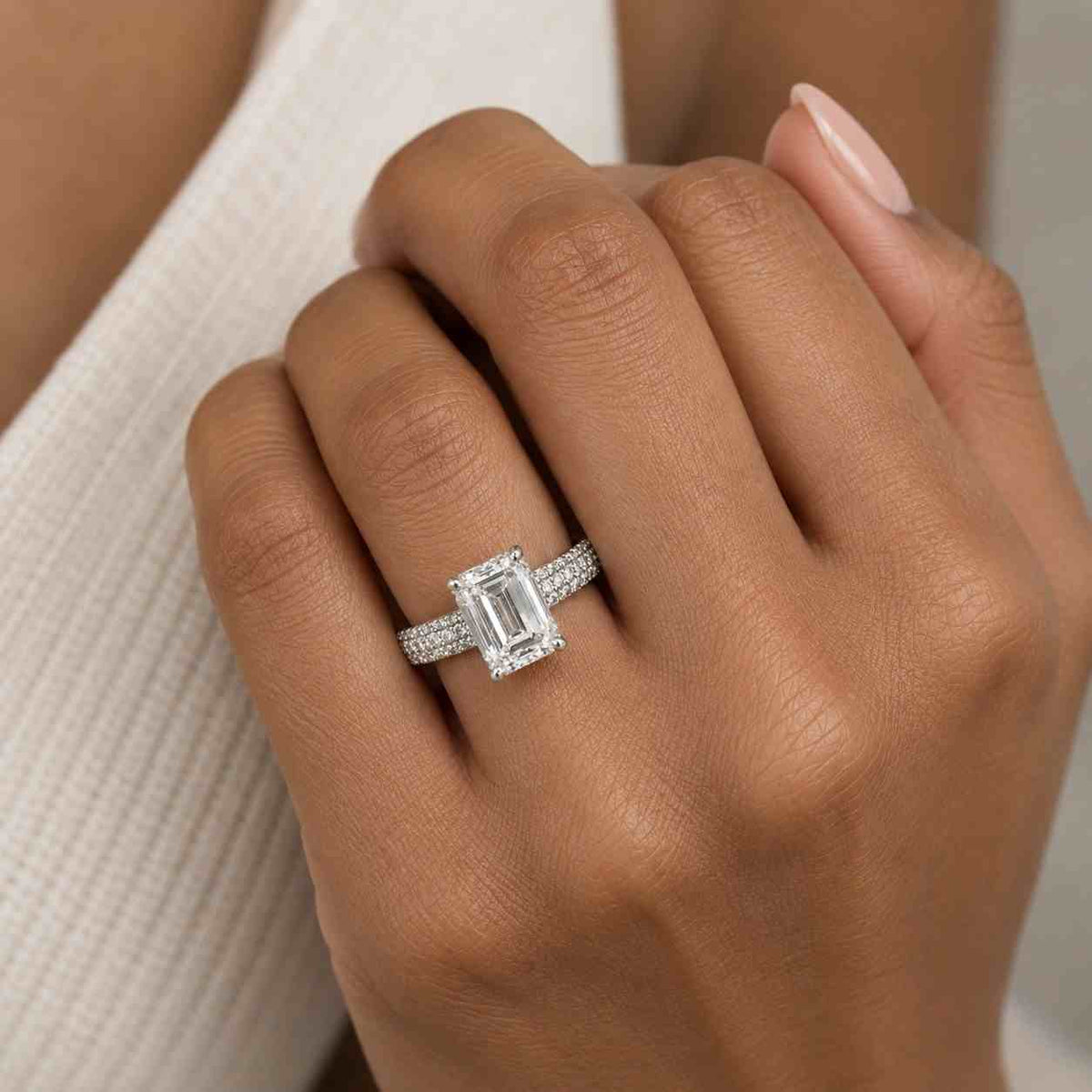 Stunning 3.00CT Emerald Cut Moissanite Three Stone Ring, Solid 14K Yellow Gold, Emerald Trilogy Side Stone, Gifts For Women, Proposal ring