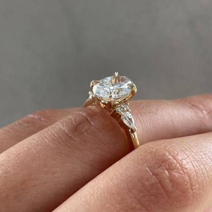 Three Stone Oval Moissanite Engagement Ring in 14k Solid Gold 2 CT Oval Cut Simulated Diamond Engagement Rings