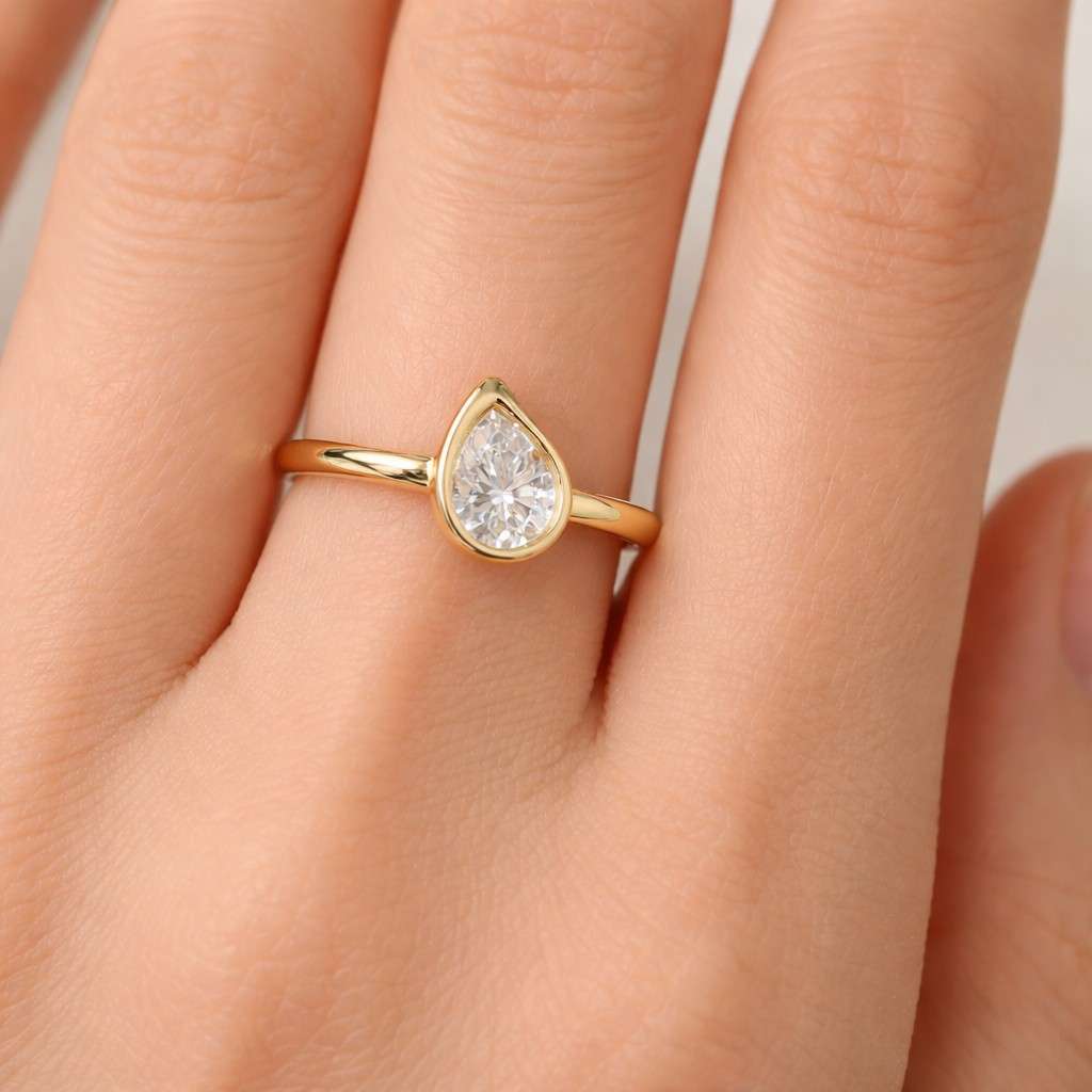 Tiny 24K Gold Vermeil Necklace