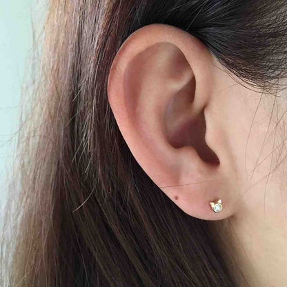 Tiny Cat Face Shape Stud Earring For Her