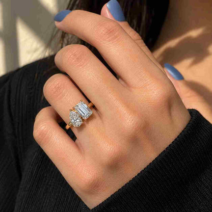 Toi Et Moi Engagement Ring, Emerald and Pear Lab Grown Diamond Ring, E-F VVS2 Certified Diamond Ring, Promise Ring For Her, Proposal Ring