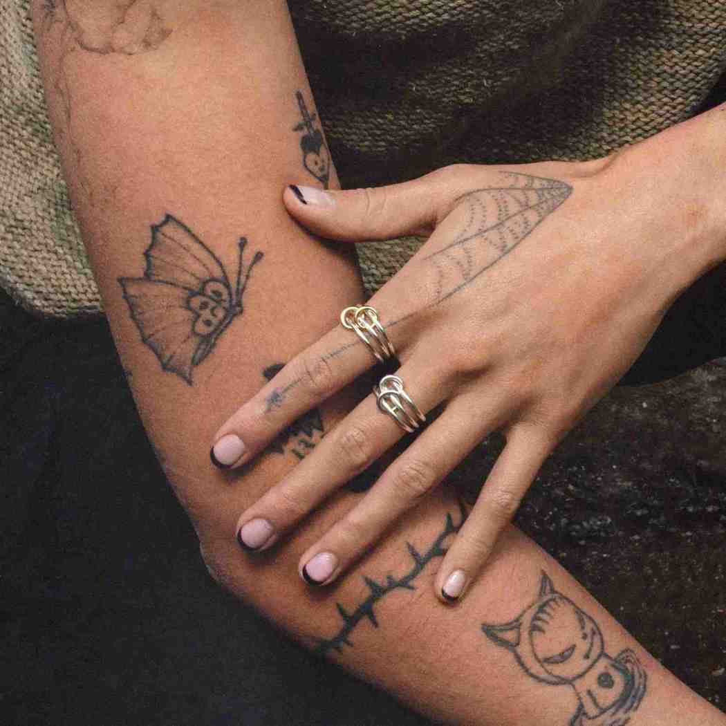 Two Tone Connector Band