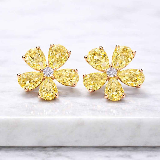 Unique Open Circle Diamond Ring