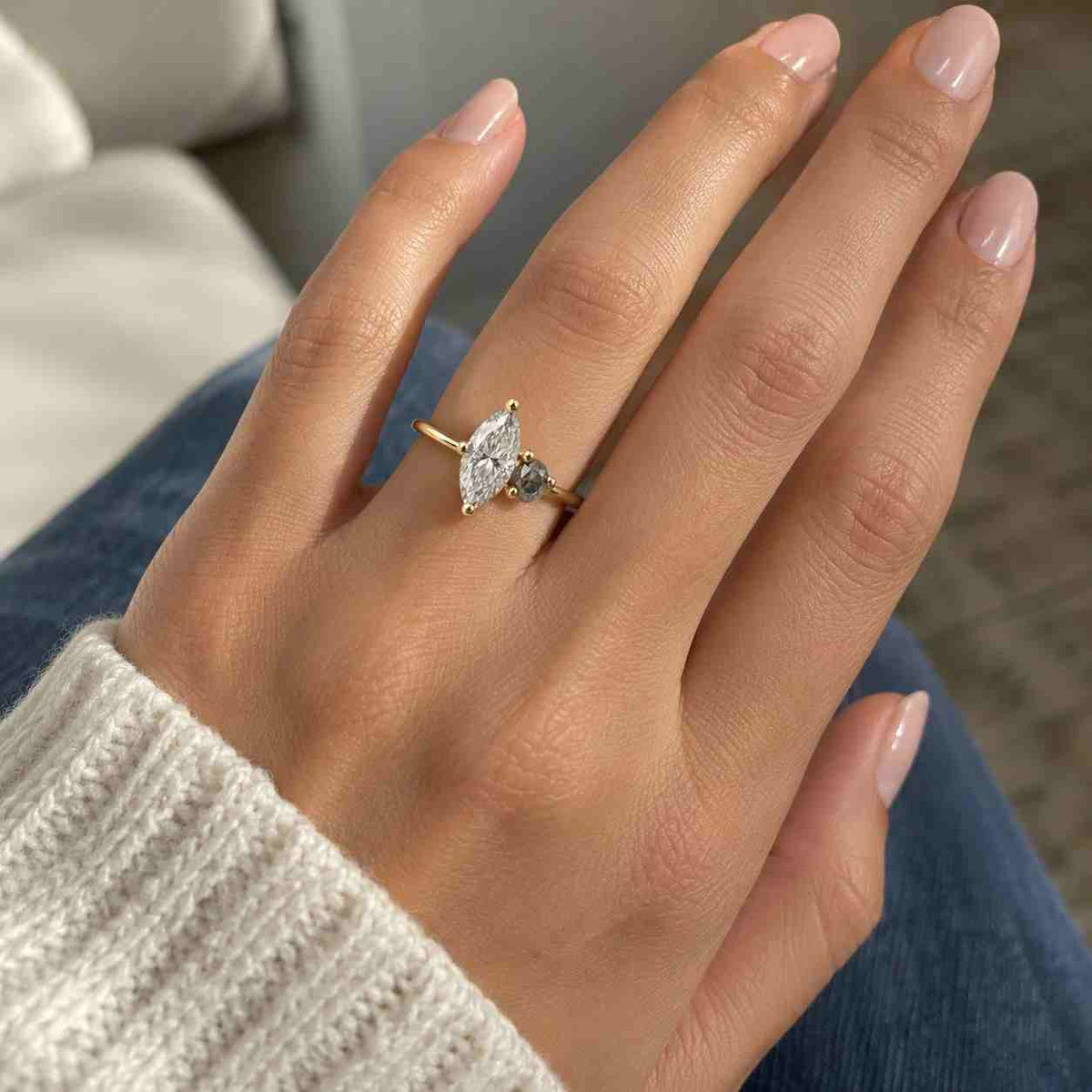 unique salt and pepper diamond wedding ring gold moissanite curved wedding band birthstone ring stacking matching promise rings for women