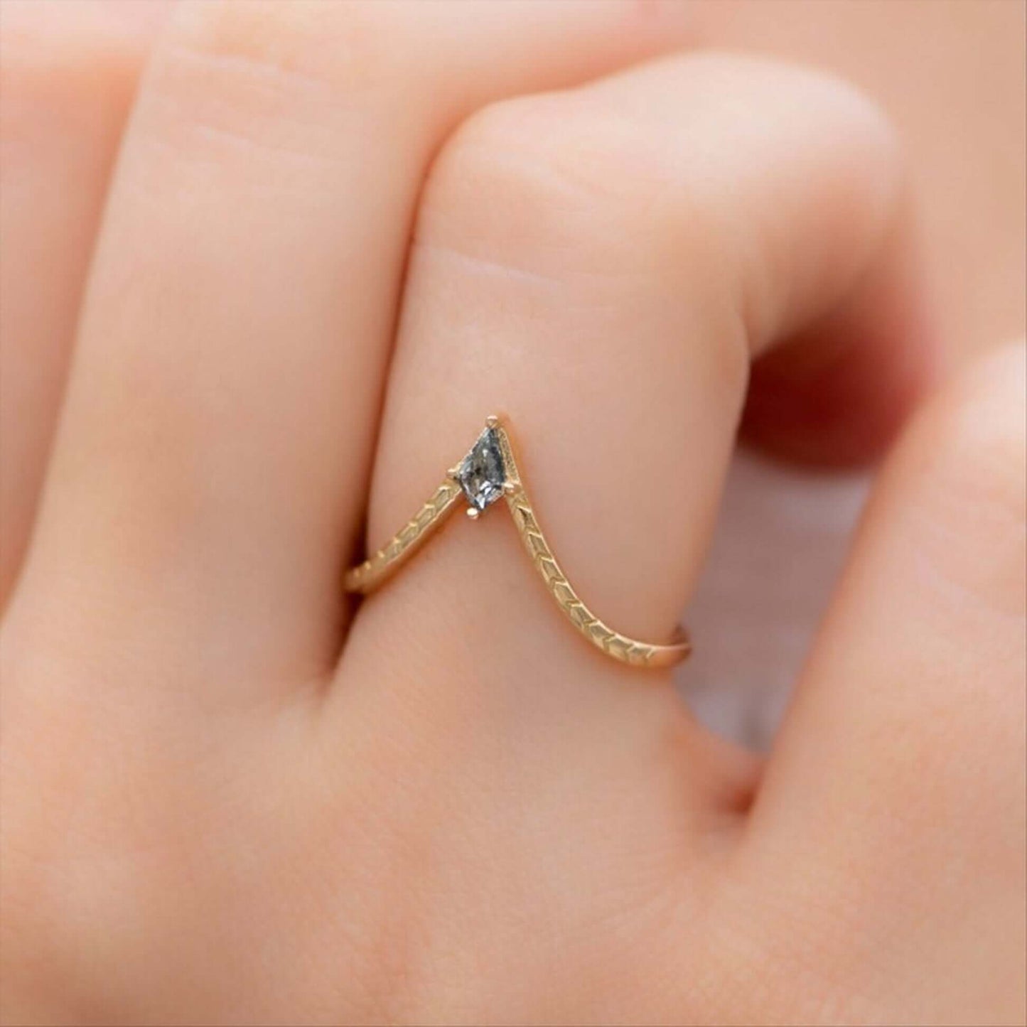  V Shaped Diamond Ring