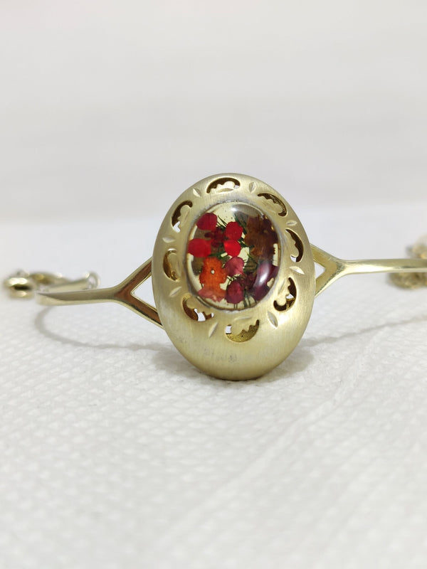 Vintage Brass Lily Bracelet  Ivory Pearl Floral Jewelry
