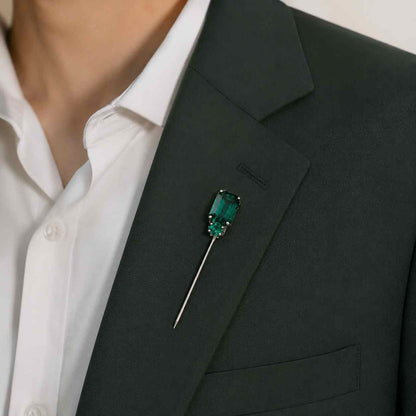 Vintage Green Crystal Brooch Gold Round Pin Elegant Jewelry Gift for Women
