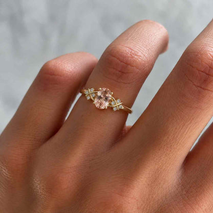 Vintage Pink Birthstone Solid Gold Wedding Jewellry, Oval Cut Pink Morganite Engagement Ring, Moissanite Halo Handmade Ring, Promise Ring
