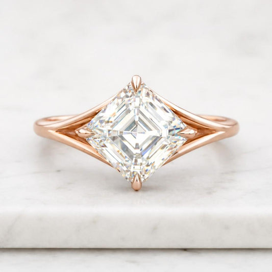 Yellow Gold Split Shank Ring