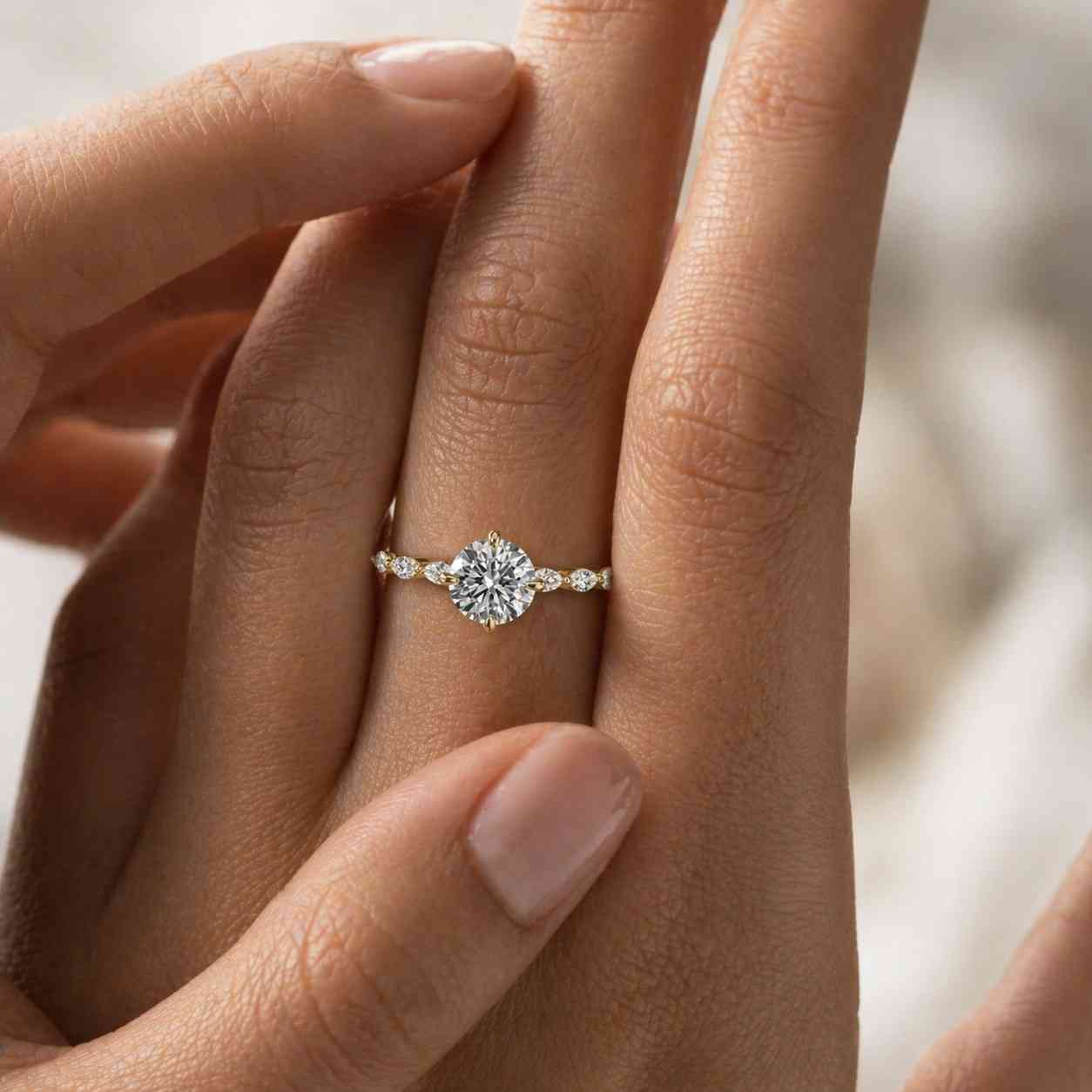 artisan ring feminine jewelry fine ring luxury accessory engagement jewelry delicate jewelry modern bridal romantic ring simple jewelry polished band crystal stone elegant jewelry