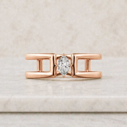 bold jewelry upscale ring geometric jewelry modern accessory daily jewelry classy jewelry chic accessory simple luxury ring refined jewelry smooth band ring