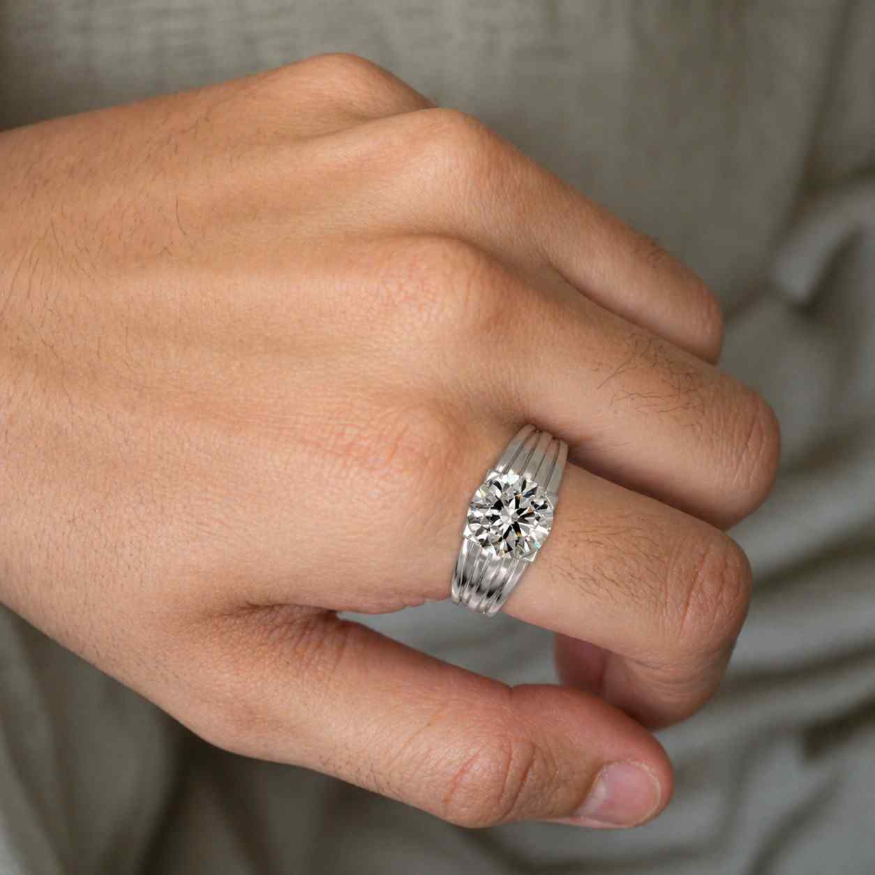 IGI Certificated Round Lab Grown Diamond Engagement Ring, Solid Gold 3.5mm Promise Ring
